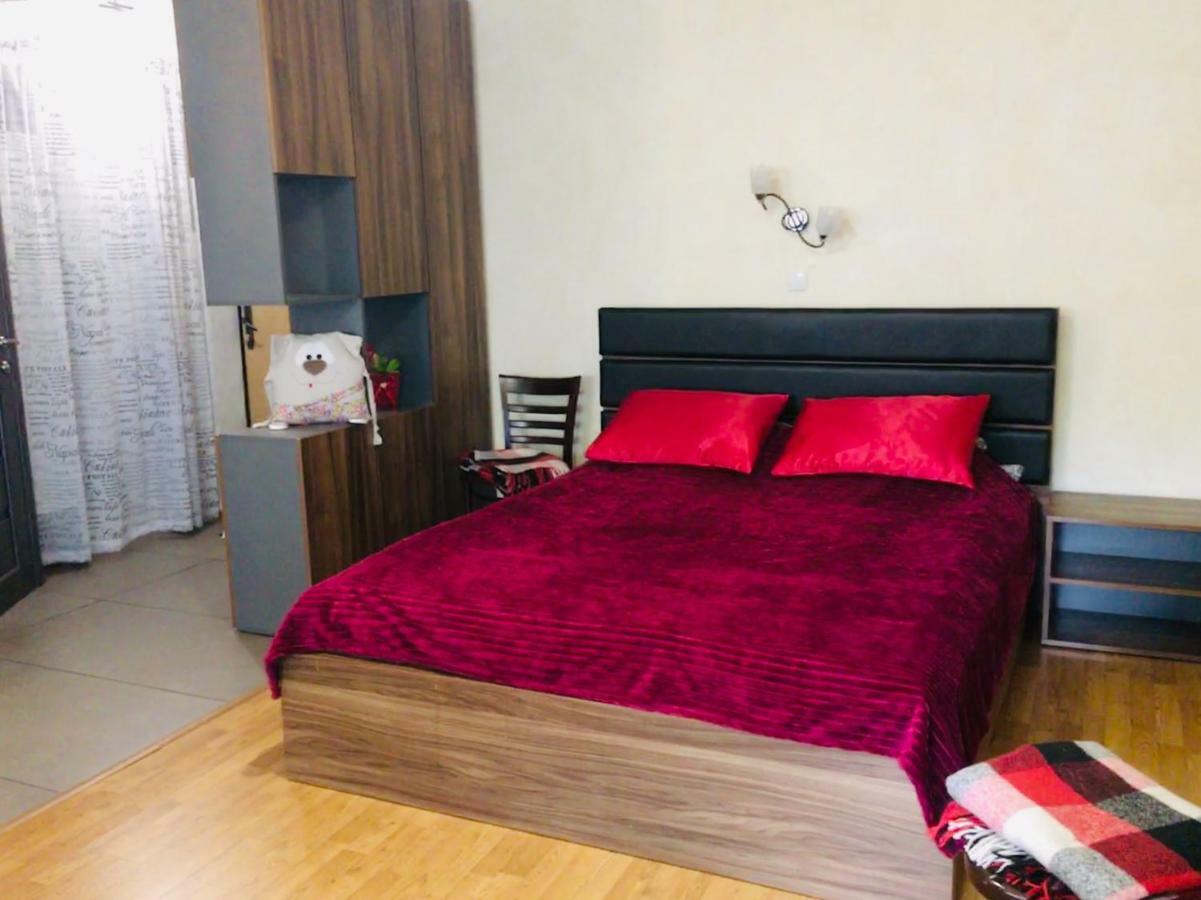 Peremohy Avenue 17 Apartment Kiev Ngoại thất bức ảnh